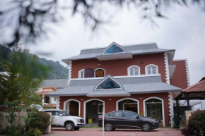 Scarlet Villa 5BHK Homestay